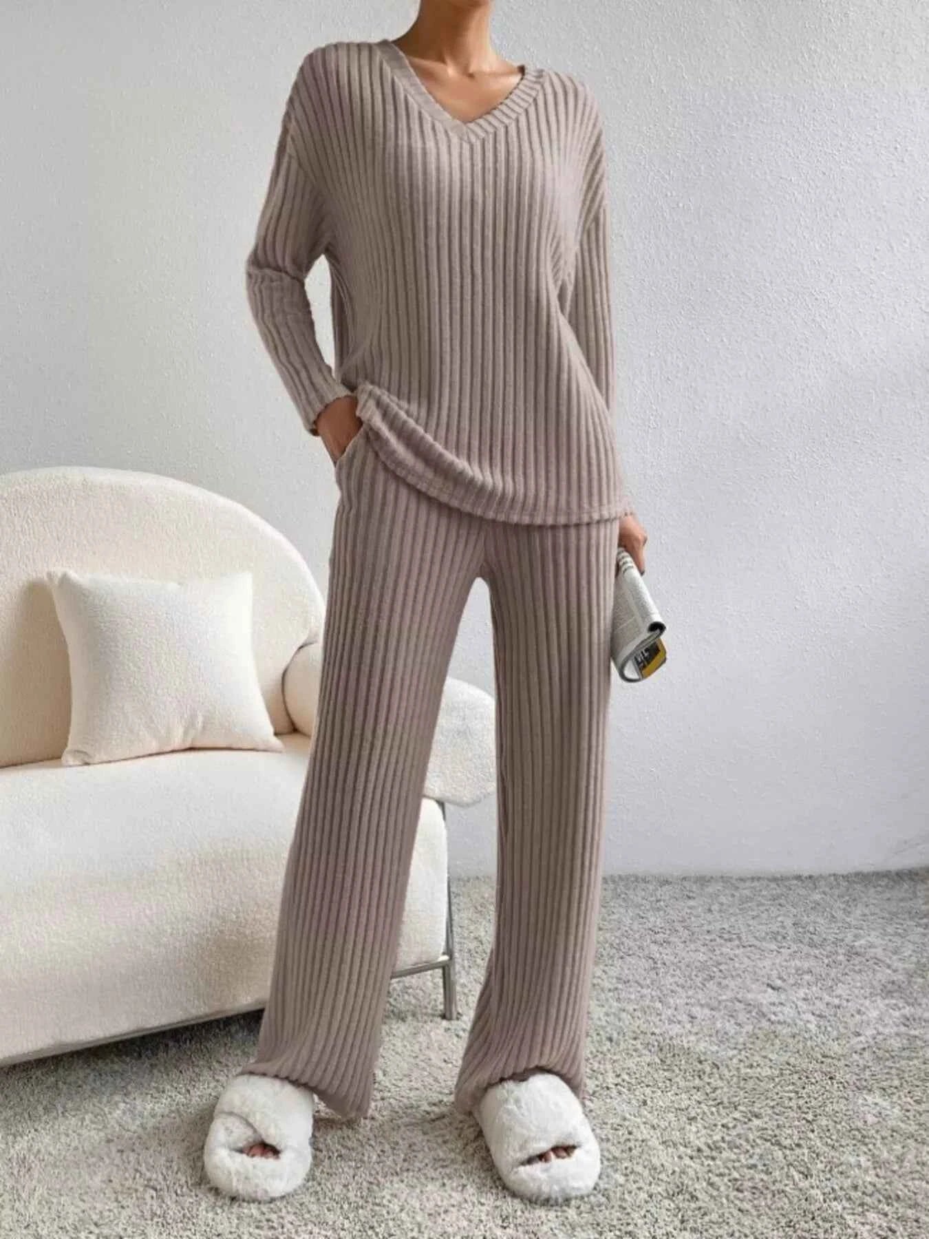 Sarah Express Women's Ribbed Knit V-Neck Top and Pants Set - Two Piece Lounge Set