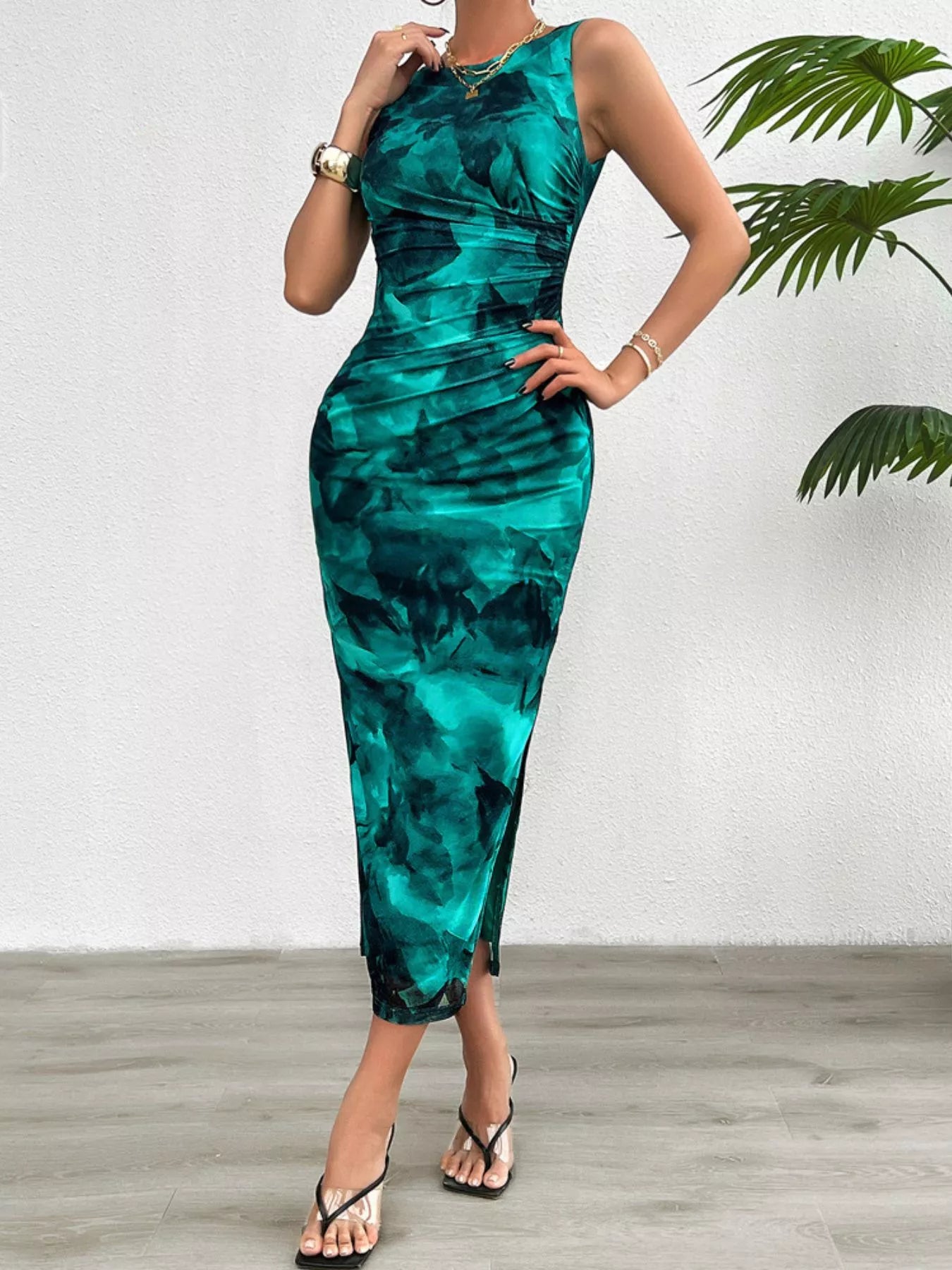 Sarah Express Women's Sleeveless Bodycon Midi Dress with Ruched Detail