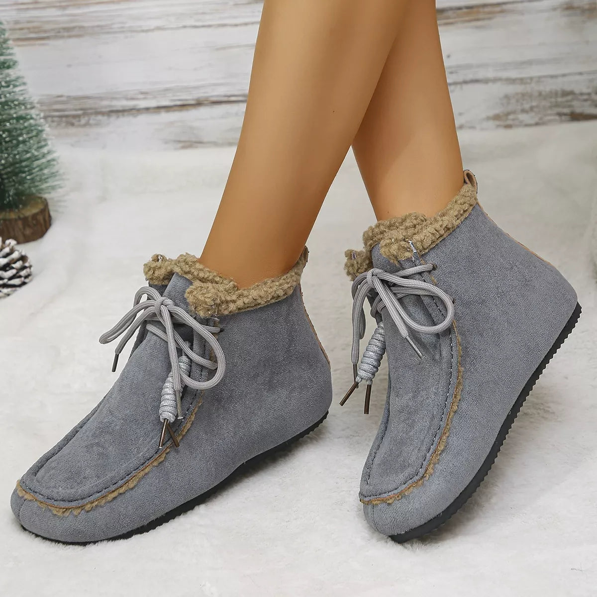 Sarah Express Women's Lace-Up Flat Ankle Boots