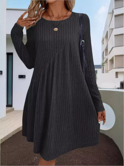 Sarah Express Women's Ribbed Knit Long Sleeve Swing Dress Black