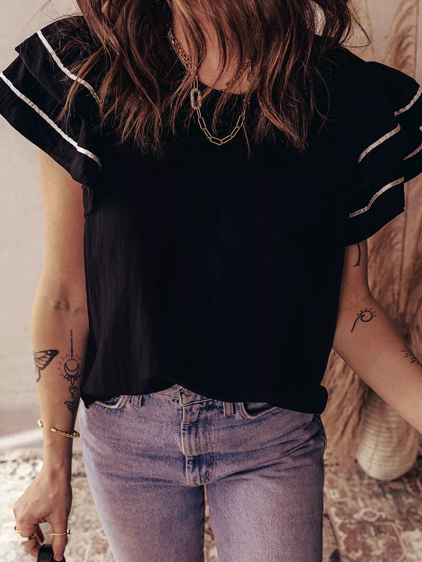 Sarah Express Women's Contrast Trim Dual Ruffle Short Sleeve Textured Blouse