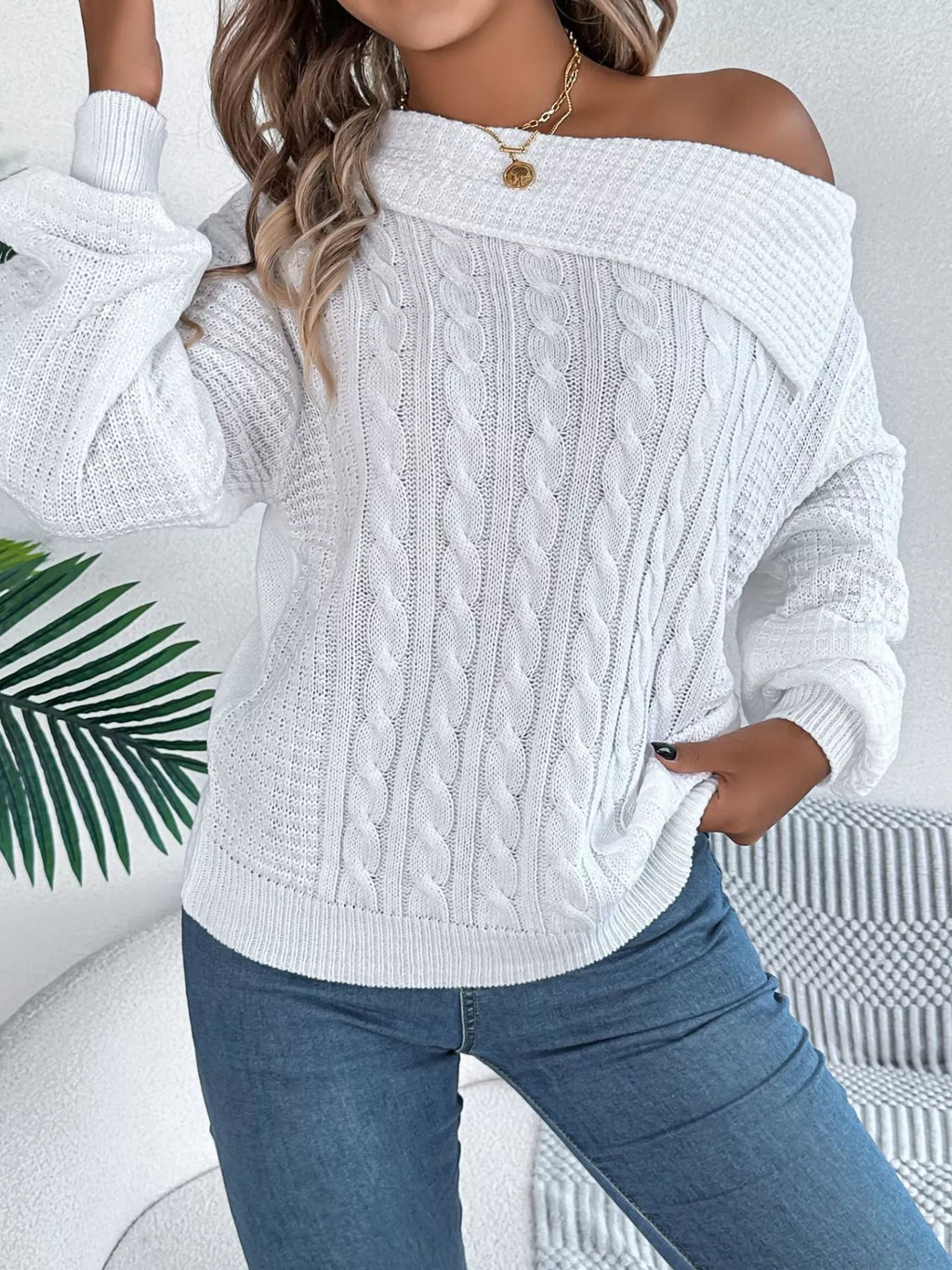 Sarah Express Women's Off-Shoulder Cable Knit Sweater