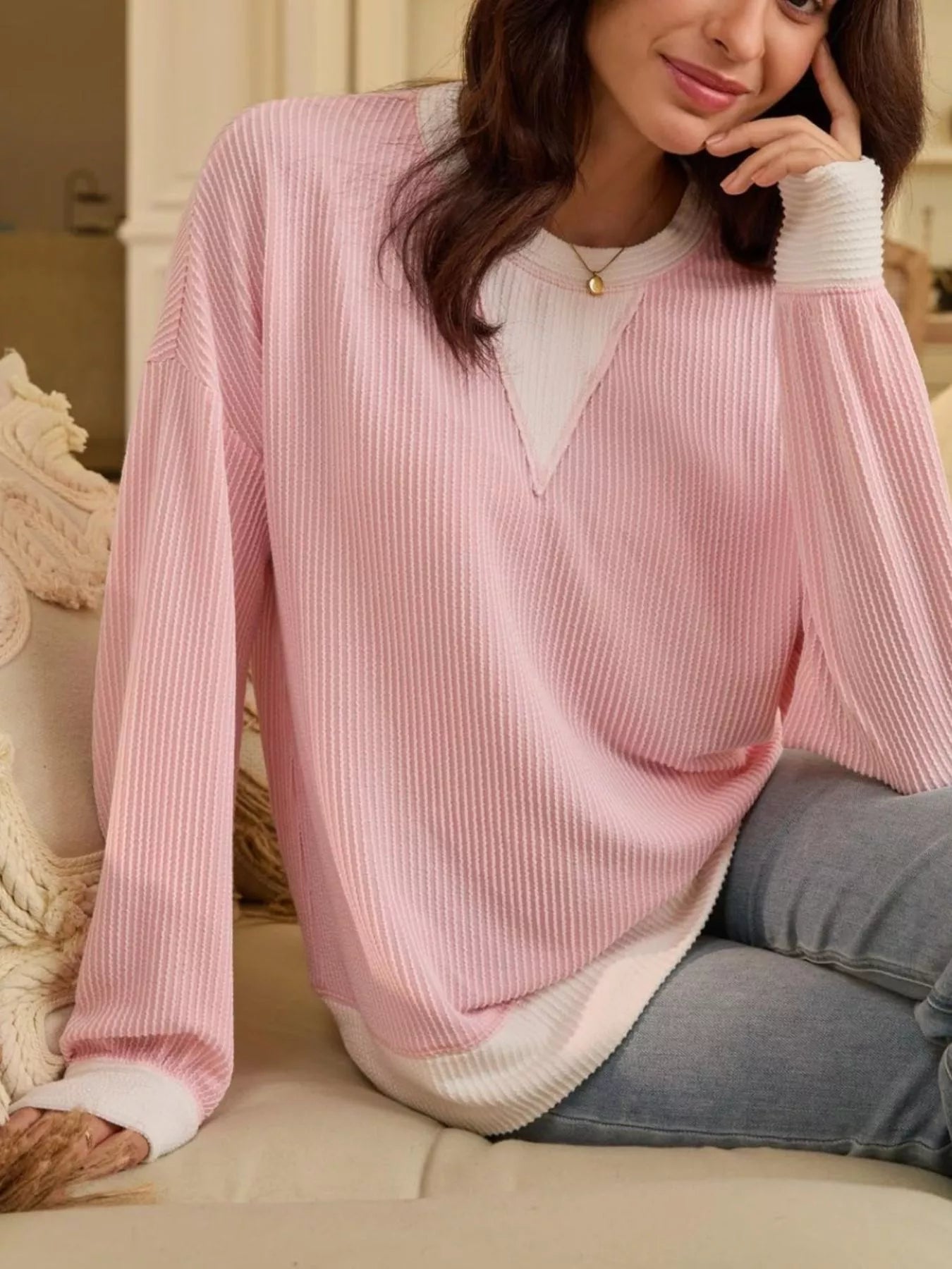 Sarah Express Women's Two-Tone Ribbed Knit Sweatshirt Pink