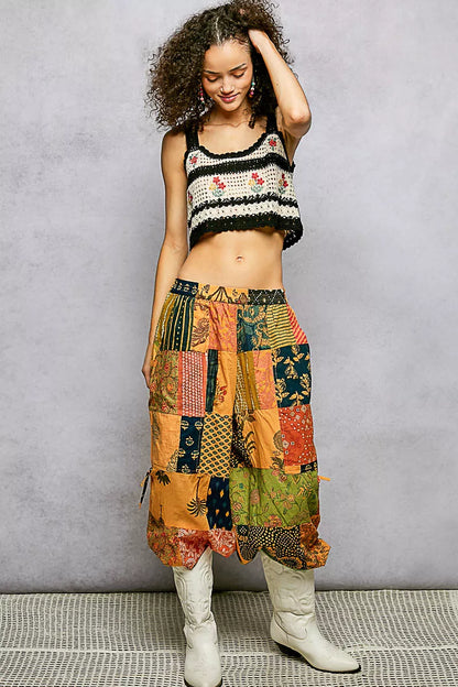 Sarah Express Women's Floral Embroidered Cropped Crochet Cami with Scalloped Hem