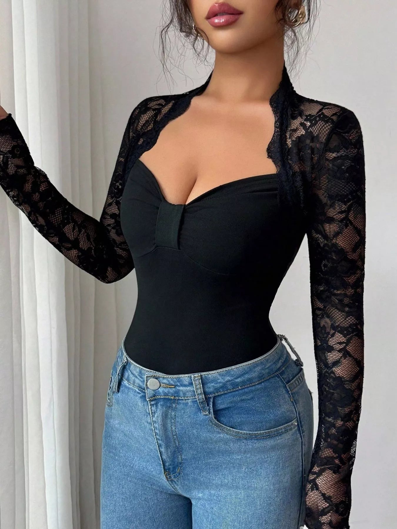 Sarah Express Women's Lace Sleeve Long Sleeve T-Shirt - Elegant Casual Top Black