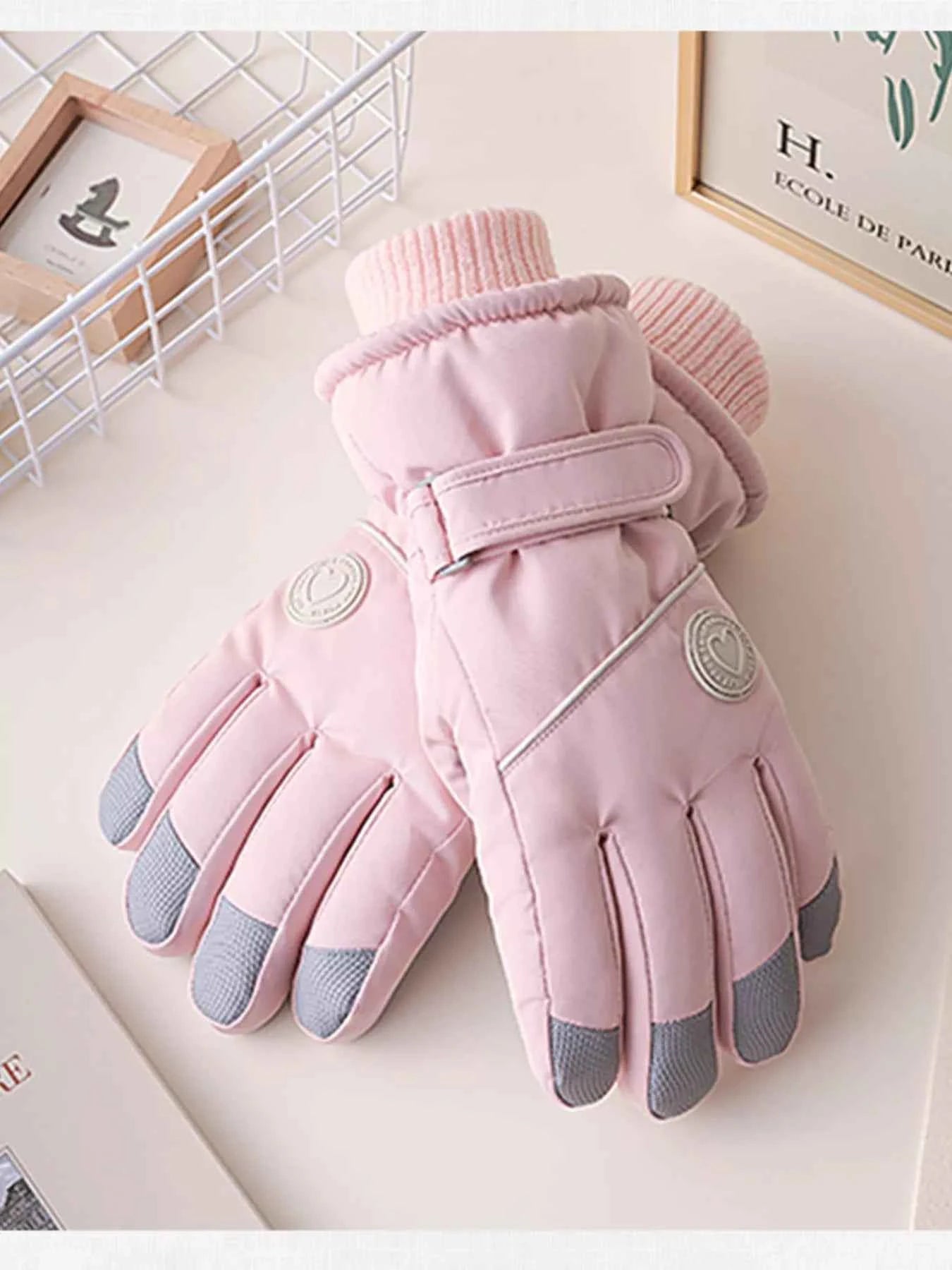 Sarah Express Women's Winter Touchscreen Gloves - Warm Thermal Knit Gloves for Smartphone Use Blush Pink One Size