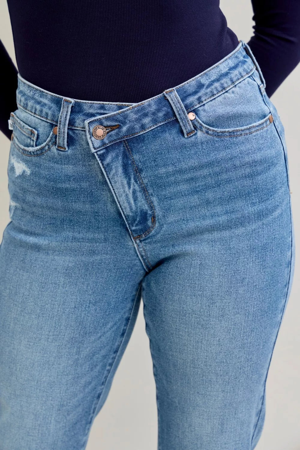 Sarah Express Women’s High Waist Criss-Cross Boyfriend Jeans with Mild Destroy