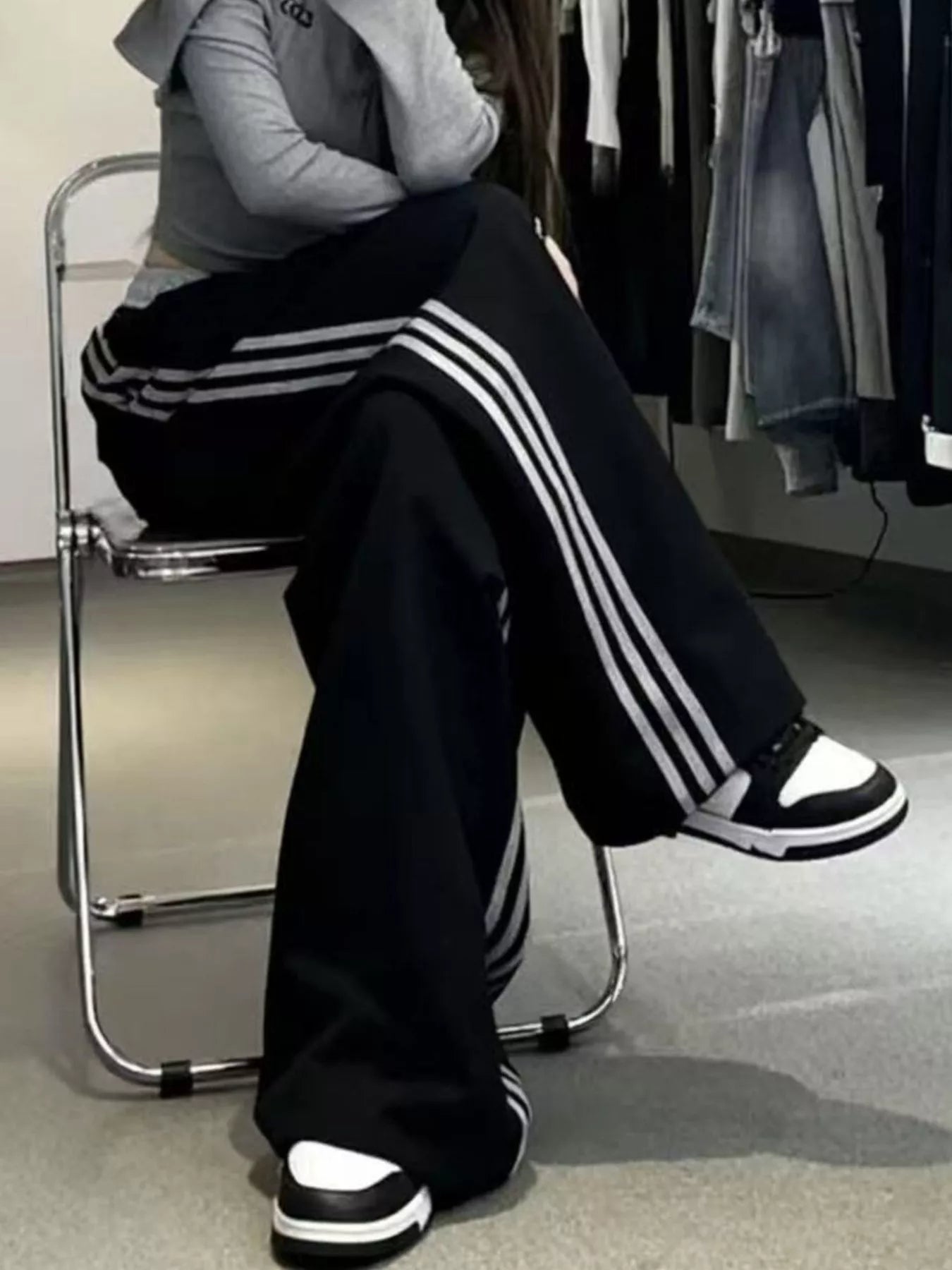 Sarah Express Women's Casual Loose Fit Striped Pants