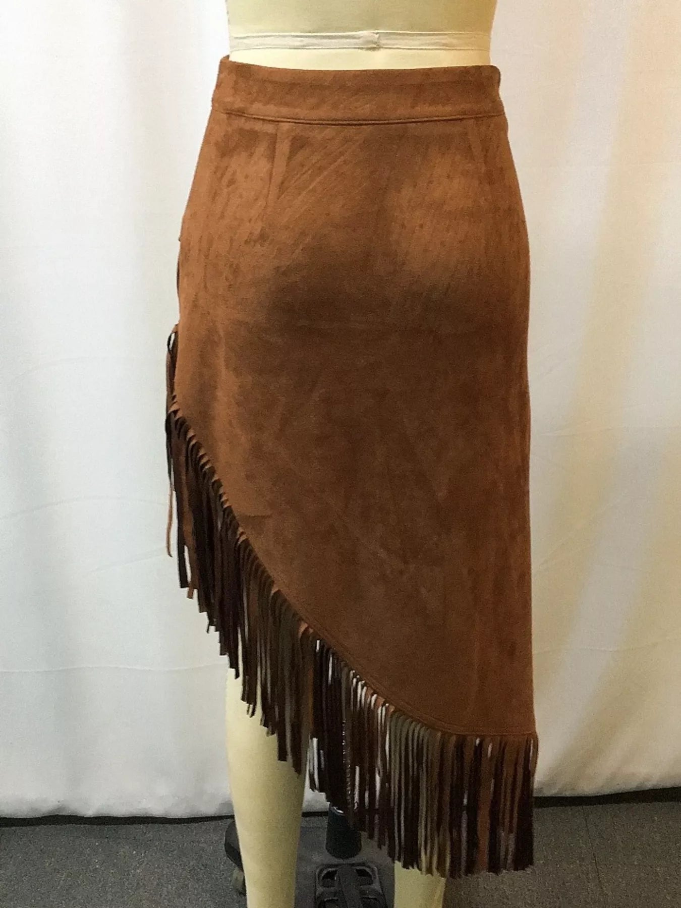 Sarah Express Women's Suede Fringe Asymmetric Skirt Plus Size