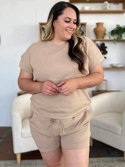 Sarah Express Women's Textured Short Sleeve T-Shirt and Drawstring Shorts Set