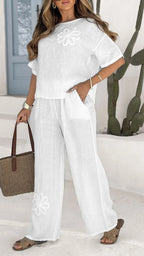 Sarah Express Women's Embroidered 2-Piece Set Quarter Sleeve Top High Waist Pants