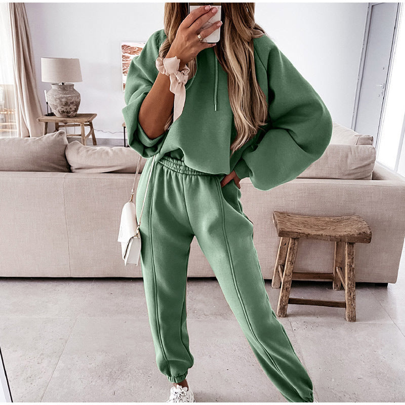 Sarah Express Women's Two-Piece Sweatsuit Set Fleece Top Straight Pants - Casual Athleisure Lounge