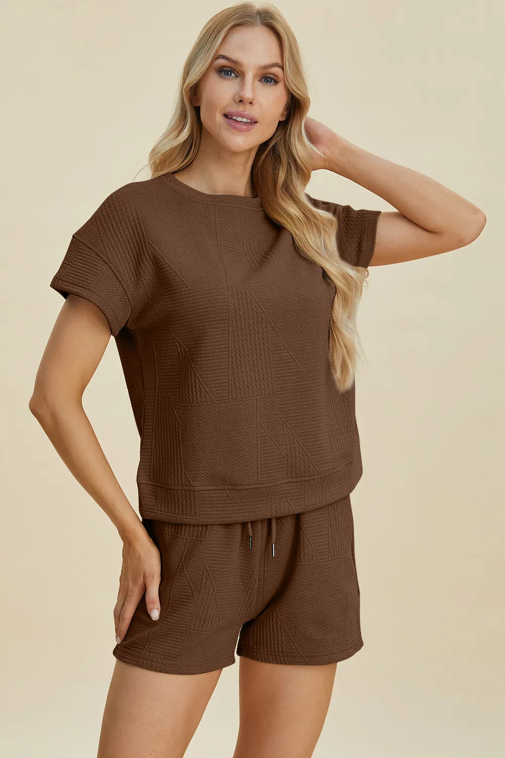 Sarah Express Women’s Plus Size Textured Top and Shorts Lounge Set
