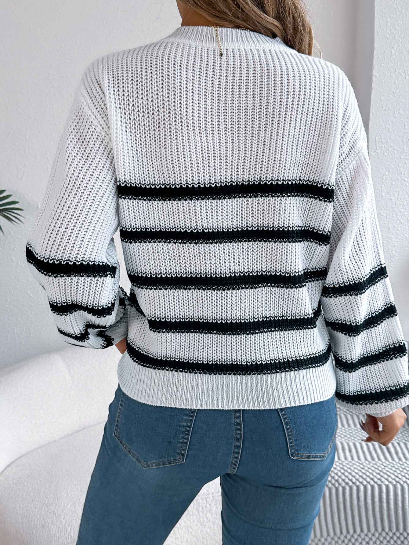 Sarah Express Women's Color Block Stripe Lantern Sleeve Pullover Sweater - Casual Knit Top