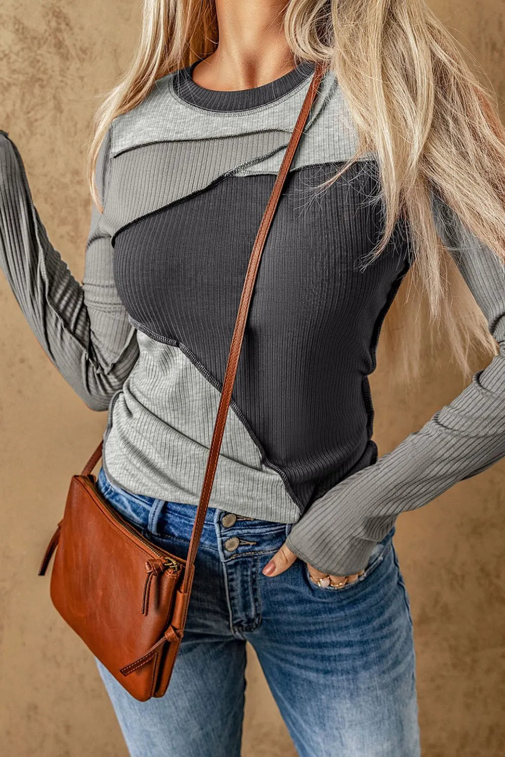 Sarah Express Women's Exposed Seam Contrast Round Neck Long Sleeve T-Shirt Gray