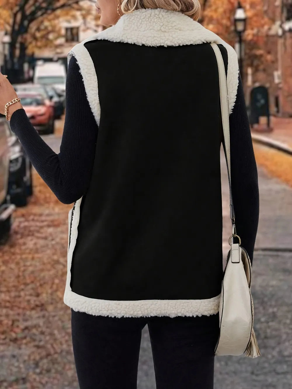 Sarah Express Women's Contrast Open Front Sherpa Vest Coat