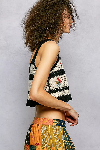 Sarah Express Women's Floral Embroidered Cropped Crochet Cami with Scalloped Hem