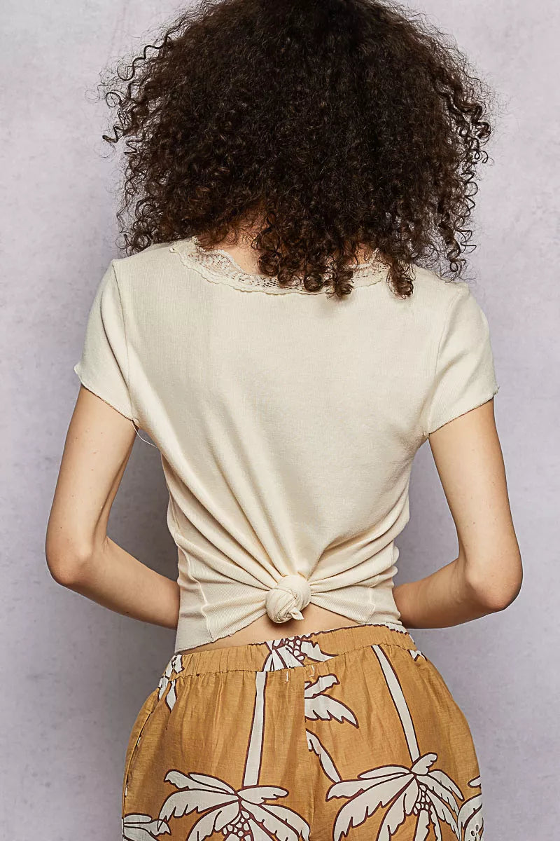 Sarah Express Women's Round Neck Short Sleeve Crop T-Shirt with Lace Trim