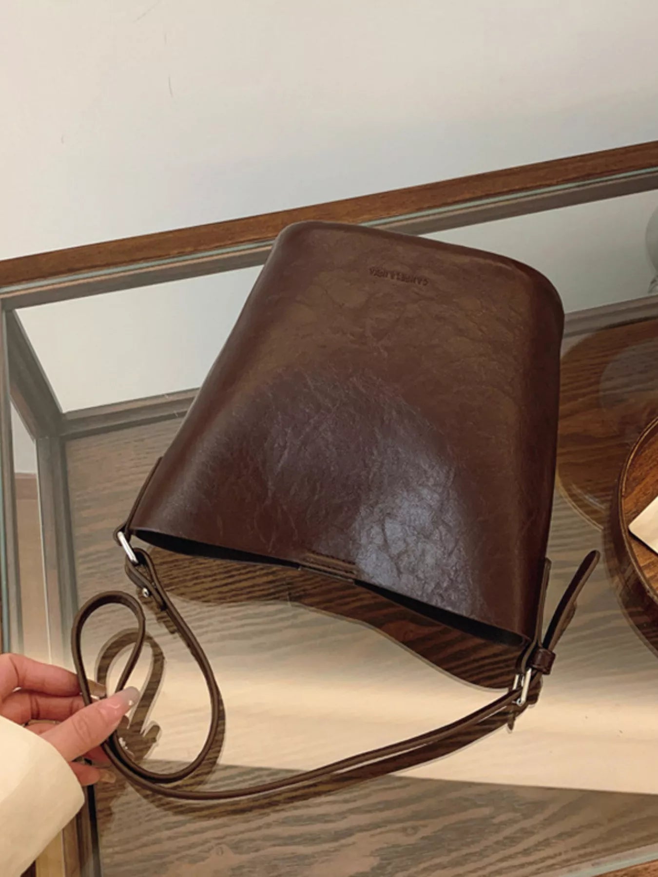 Sarah Express Women's Vintage Style Bucket Crossbody Bag