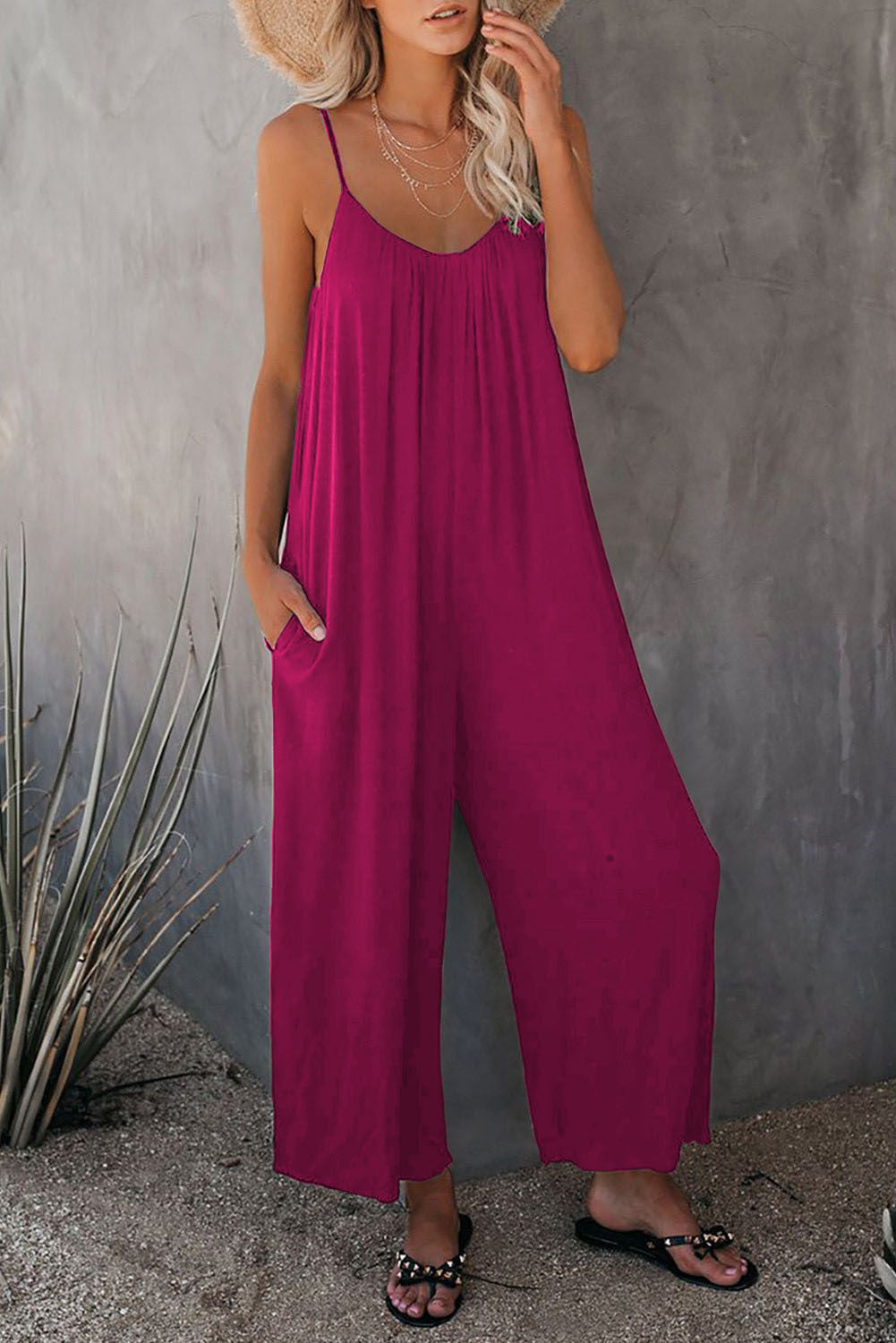 Women's Sleeveless Jumpsuit with Pockets - Casual Loose Fit Romper