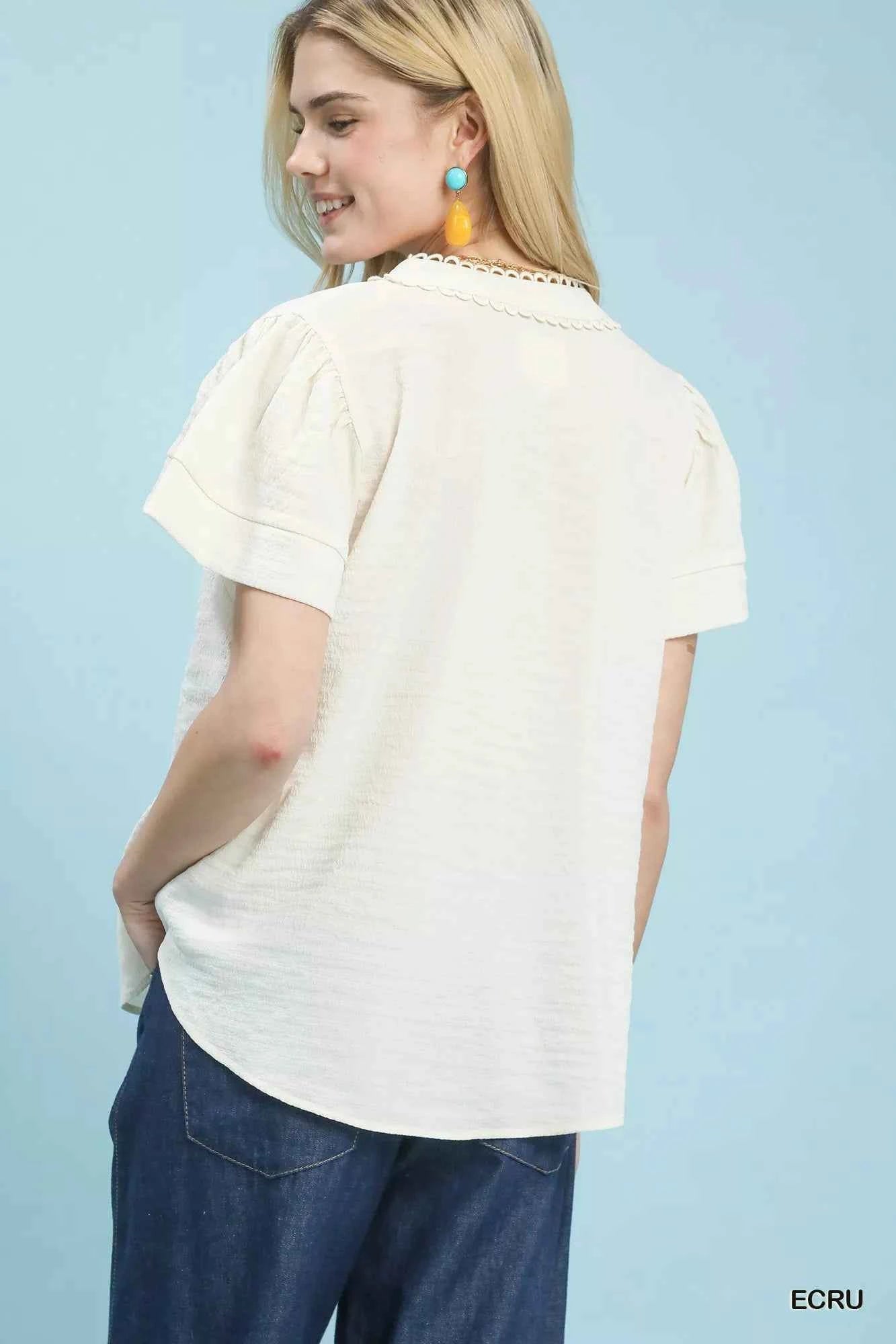 Sarah Express Women's Seersucker Short Sleeve Top with Lace Trim Detail