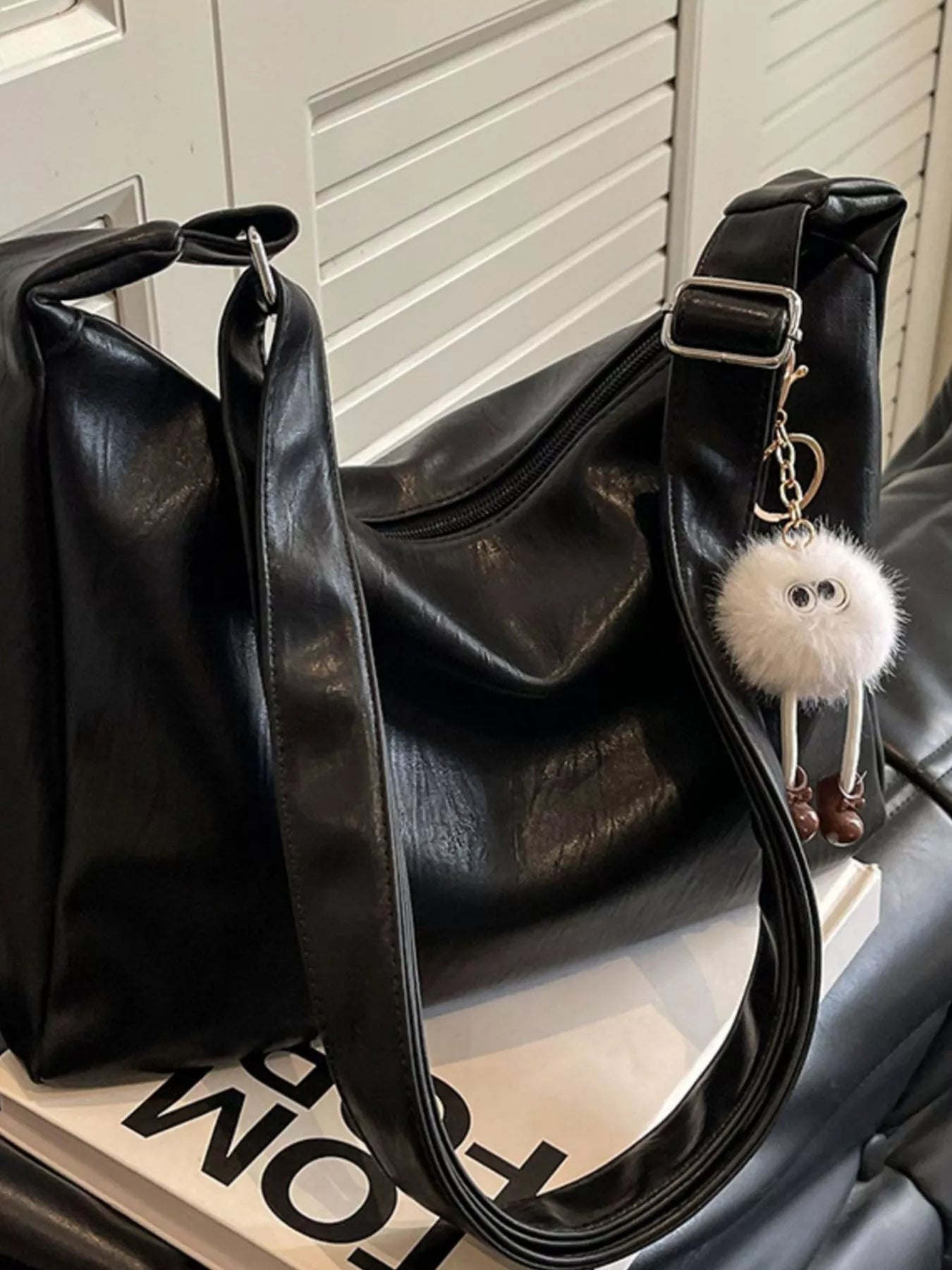 Sarah Express Women's Leather Adjustable Strap Crossbody Bag