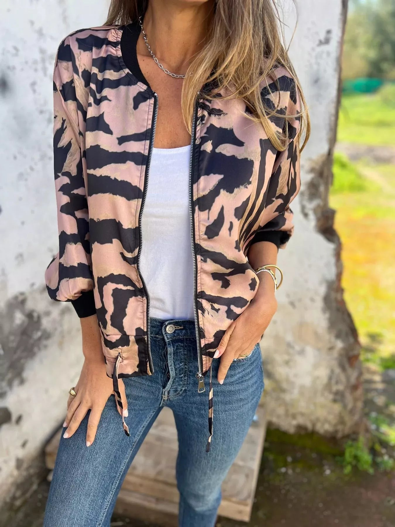 Sarah Express Women's Animal Print Lightweight Zip Up Jacket Plus Size