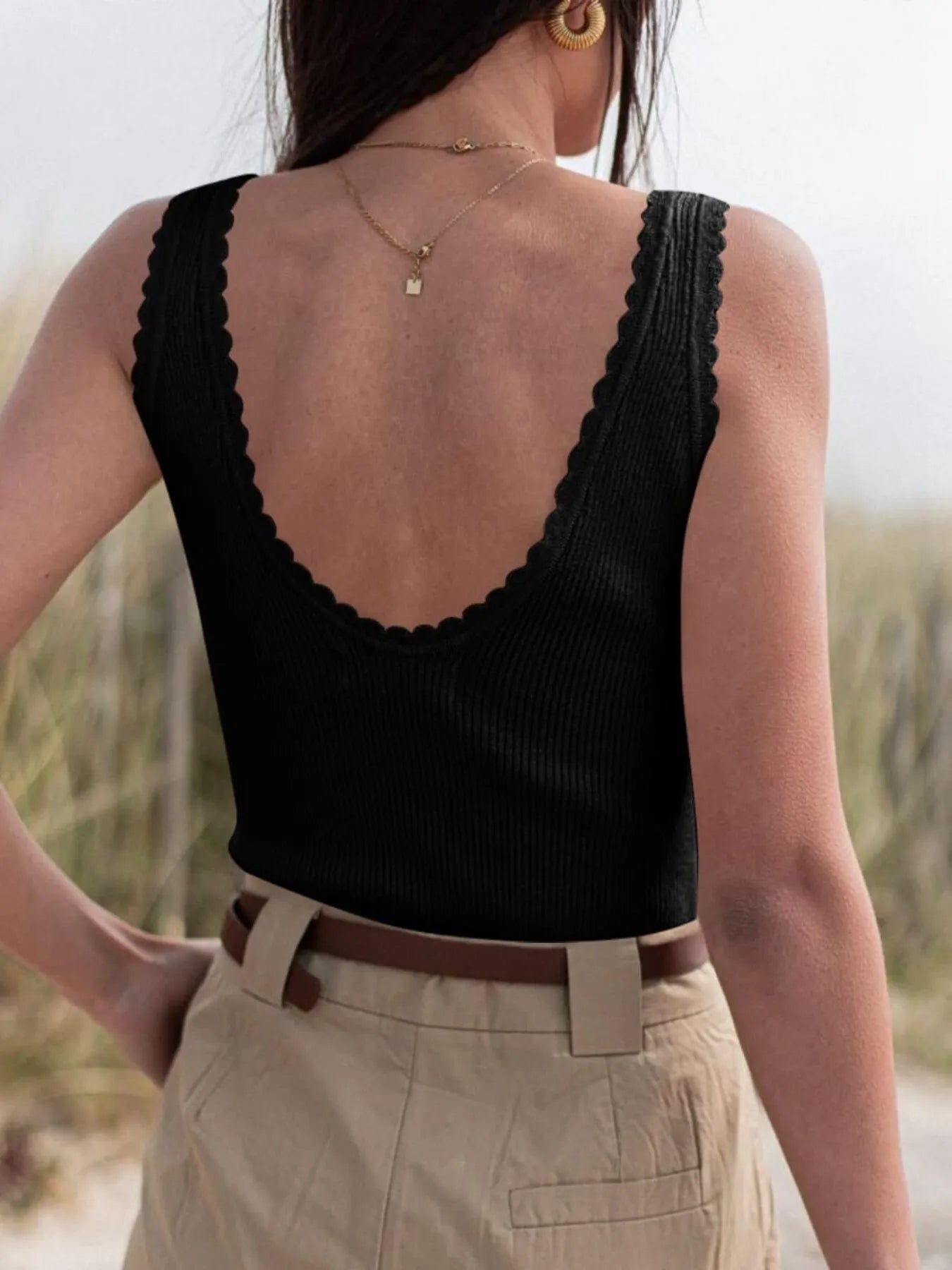 Sarah Express Women's Ribbed Scoop Neck Tank Top