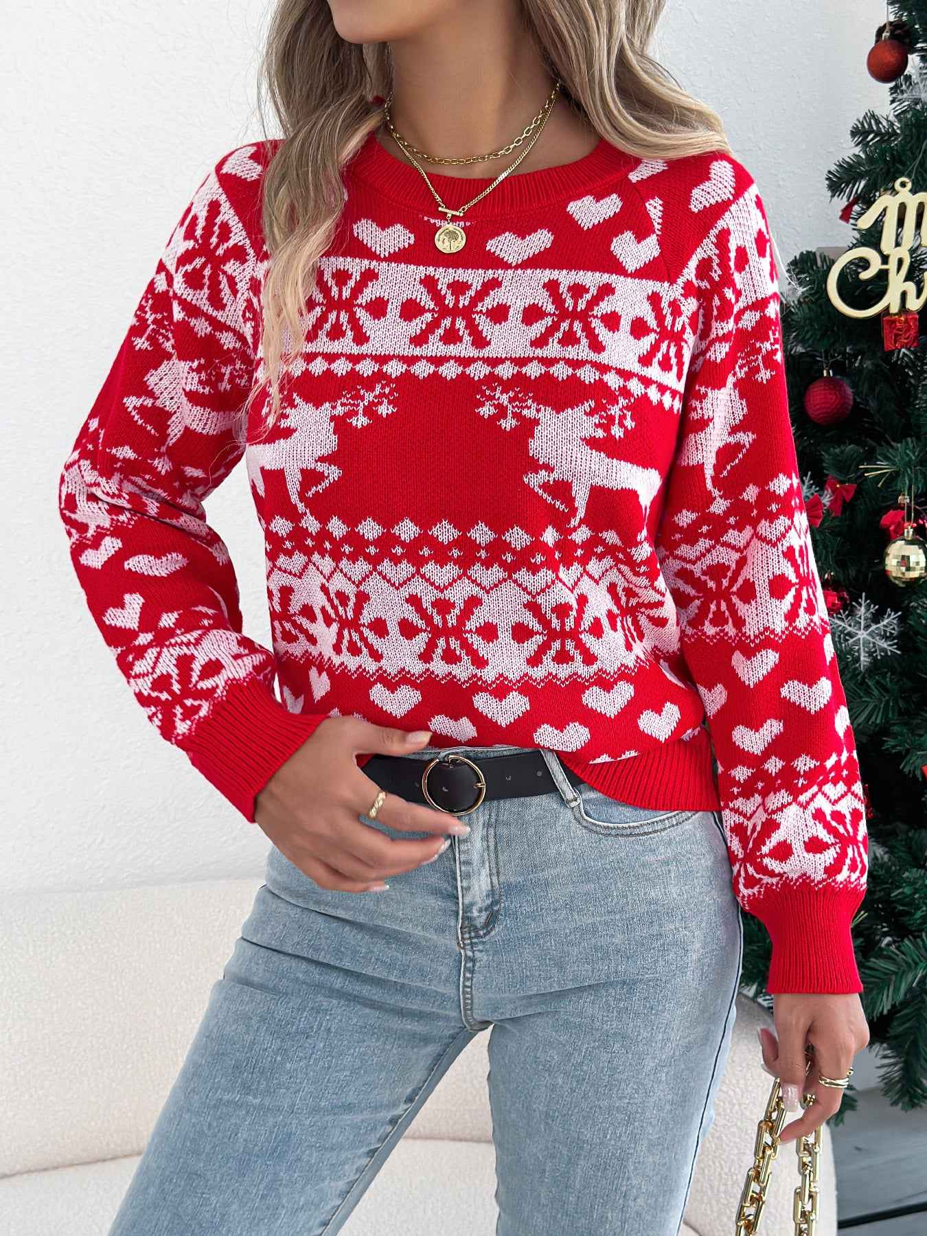 Sarah Express Women's Christmas Deer Pullover Sweater - Festive Holiday Knit Long Sleeve