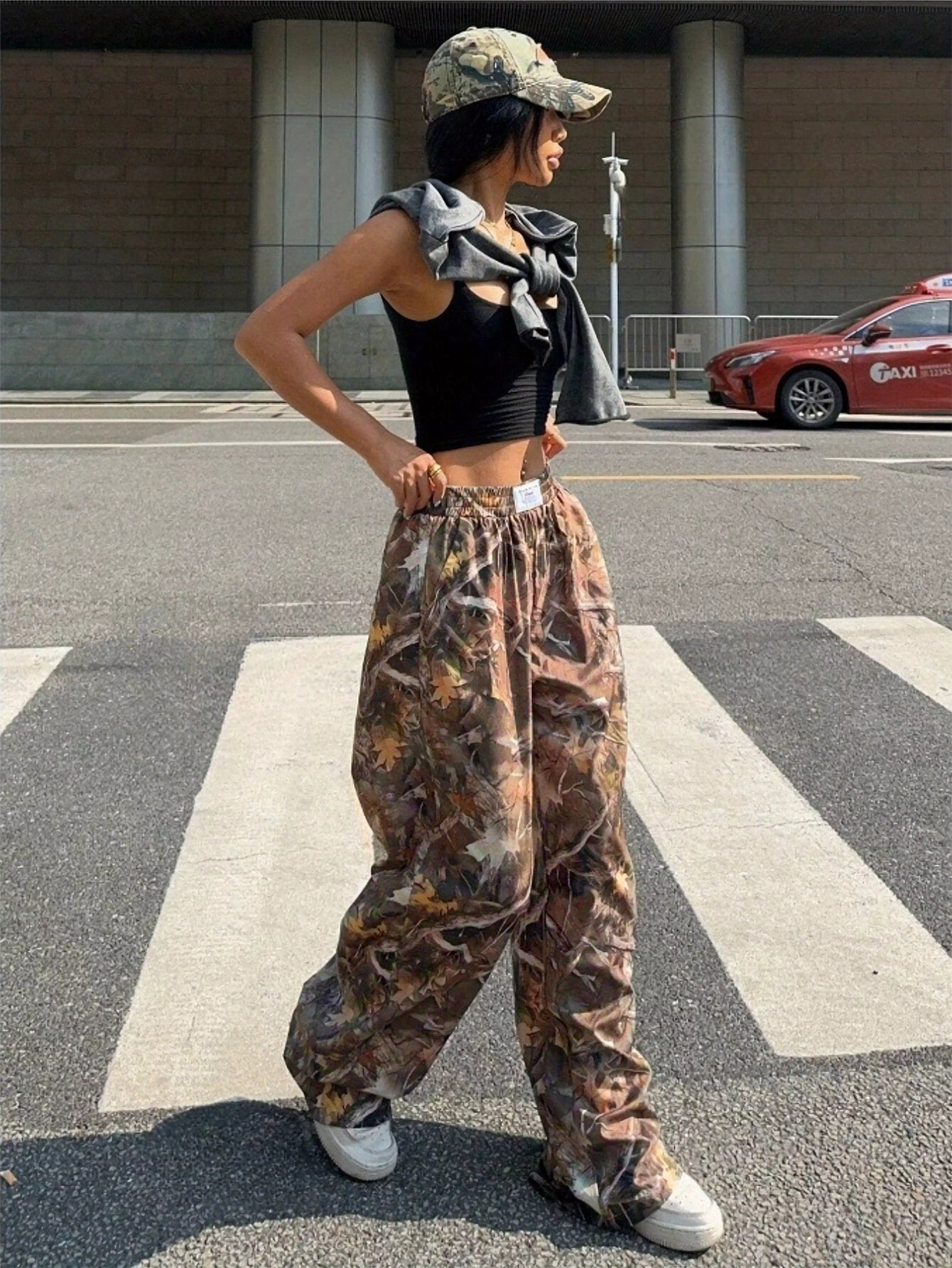 Sarah Express Women's Camo Cargo Pants Y2K - High Waist Baggy Multi-Pocket Hip-Hop Street Style