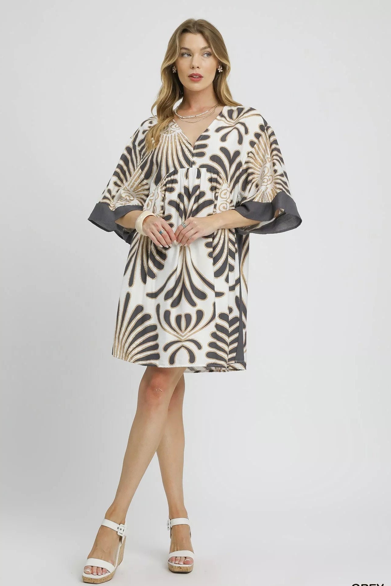 Sarah Express Women’s Abstract Print Kimono Sleeve Mini Dress Casual