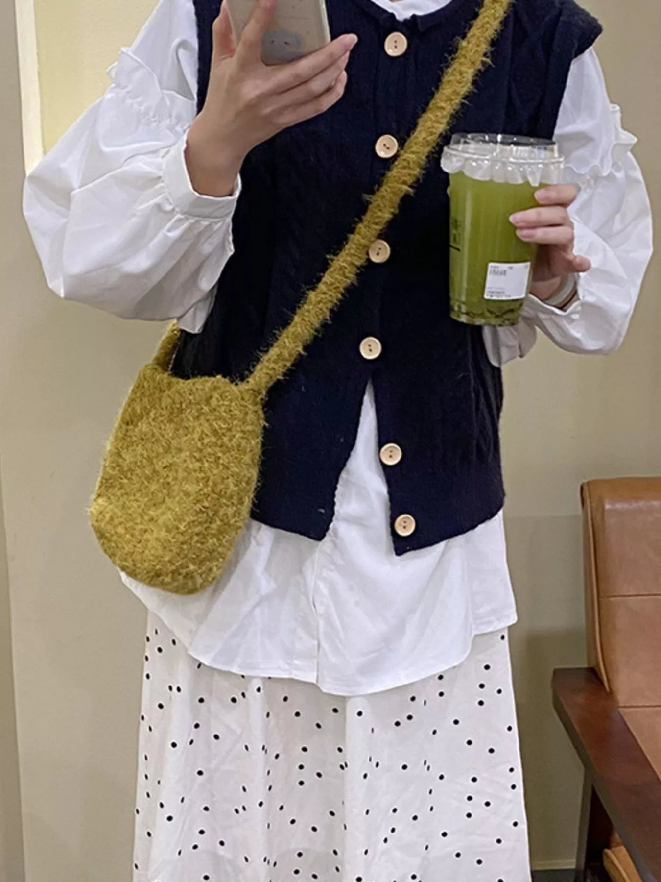 Sarah Express Women's Lightweight Fluffy Crossbody Bag