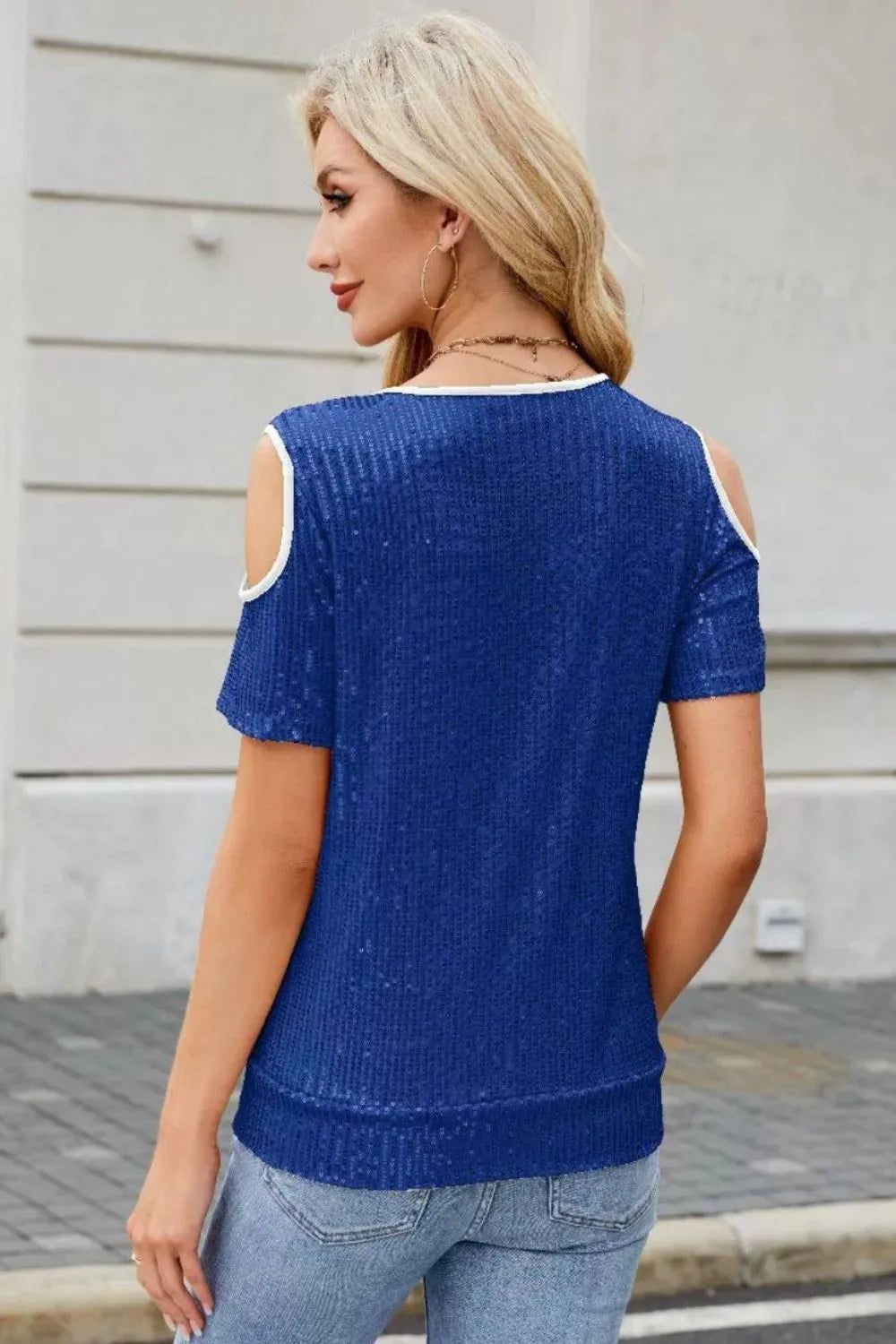 82fc667b-a01b-4e79-a230-f471b699a1fb-Max