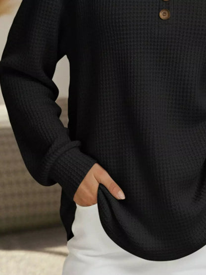 Sarah Express Women's Waffle Knit V-Neck T-Shirt Plus Size