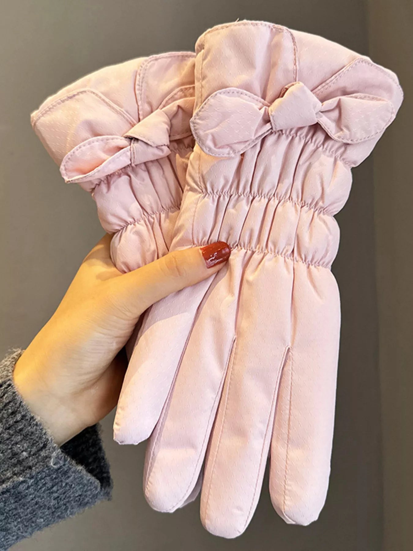 Sarah Express Women's Bowknot Ruched Gloves - Elegant Polyester Formal Accessory