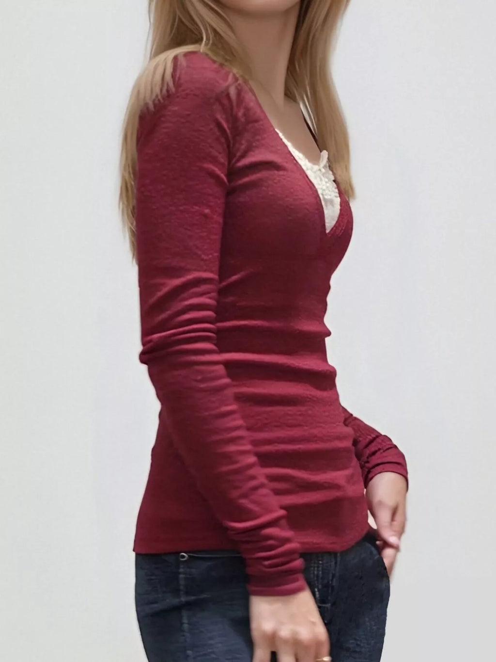 Sarah Express Women's Long Sleeve T-Shirt with Lace Detail