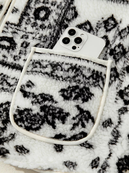 Sarah Express Women's Sherpa Paisley Print Pocketed Western Fashion Vest Jacket