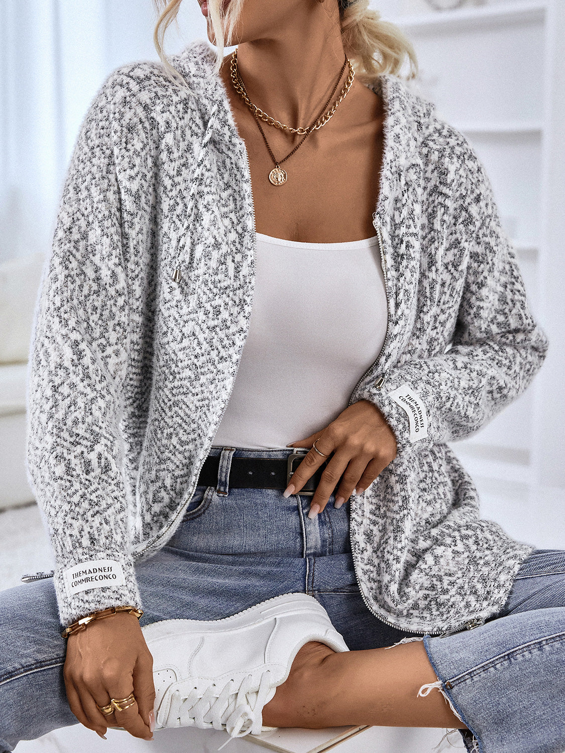 Sarah Express Women's Zip-Up Hooded Sweater