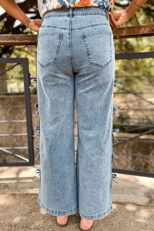 Sarah Express Women's Bow Knot Side Detail Straight Leg Loose Jeans