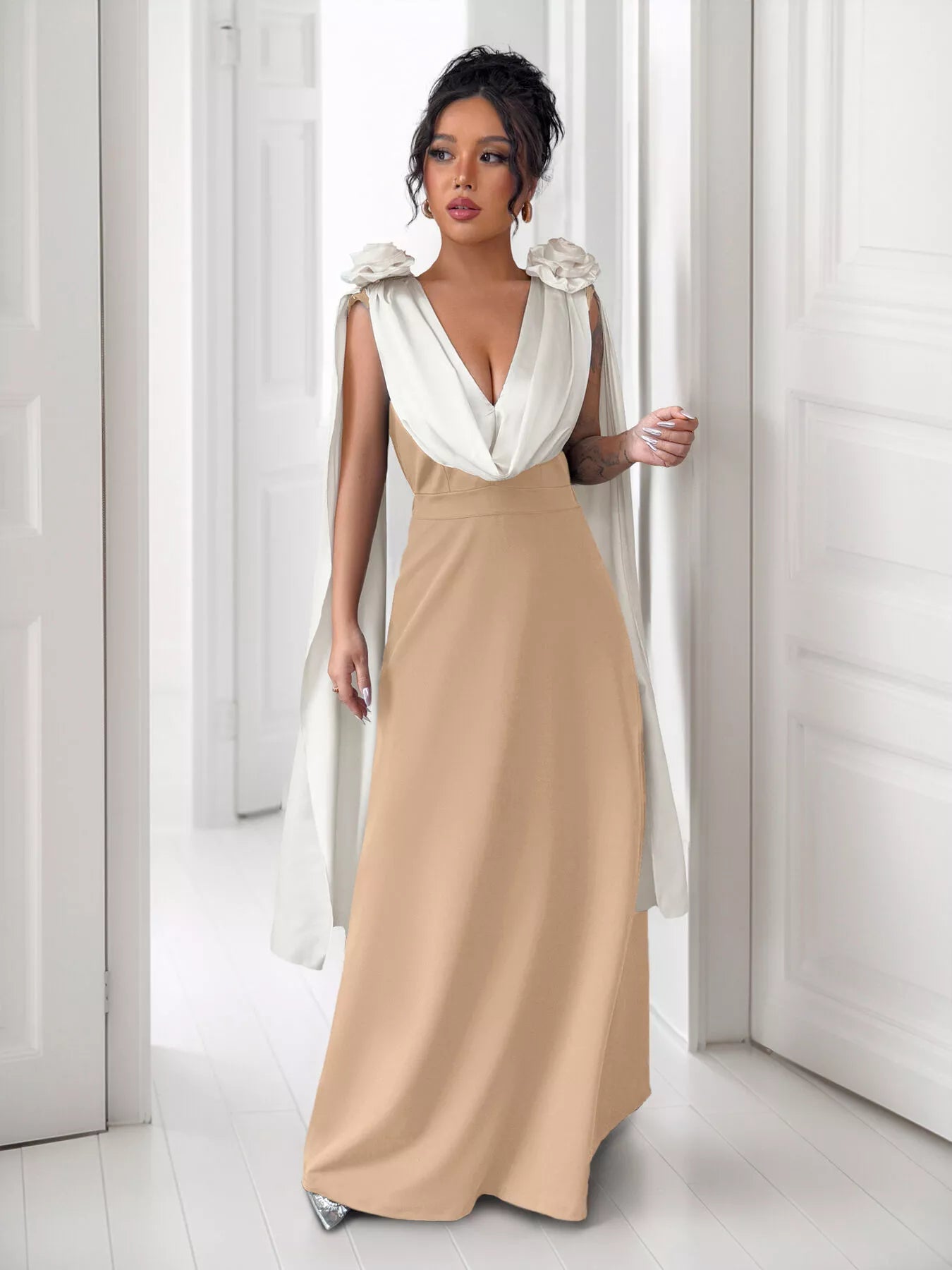 Sarah Express Women's Floral Applique Two Tone Maxi Dress Khaki