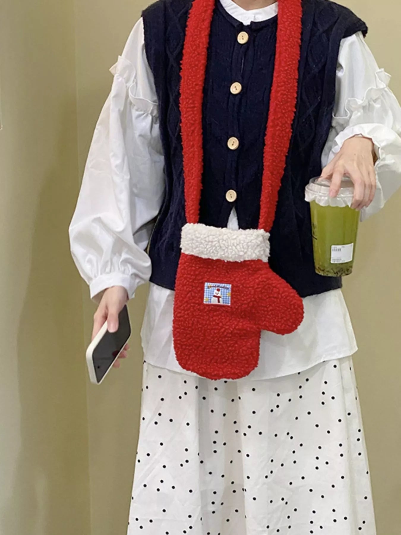 Sarah Express Women's Christmas Mitten-Shaped Plush Crossbody Bag