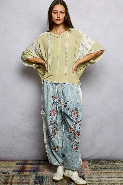 Sarah Express Women's Short Sleeve Hoodie Top with Lace Detail