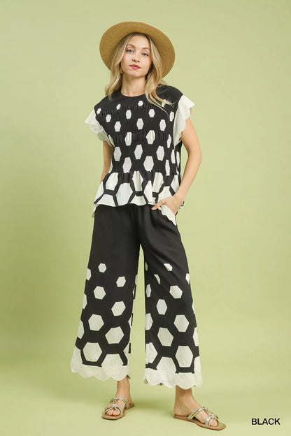 Sarah Express Women's Hexagon Print Wide Leg Pants with Scalloped Hem