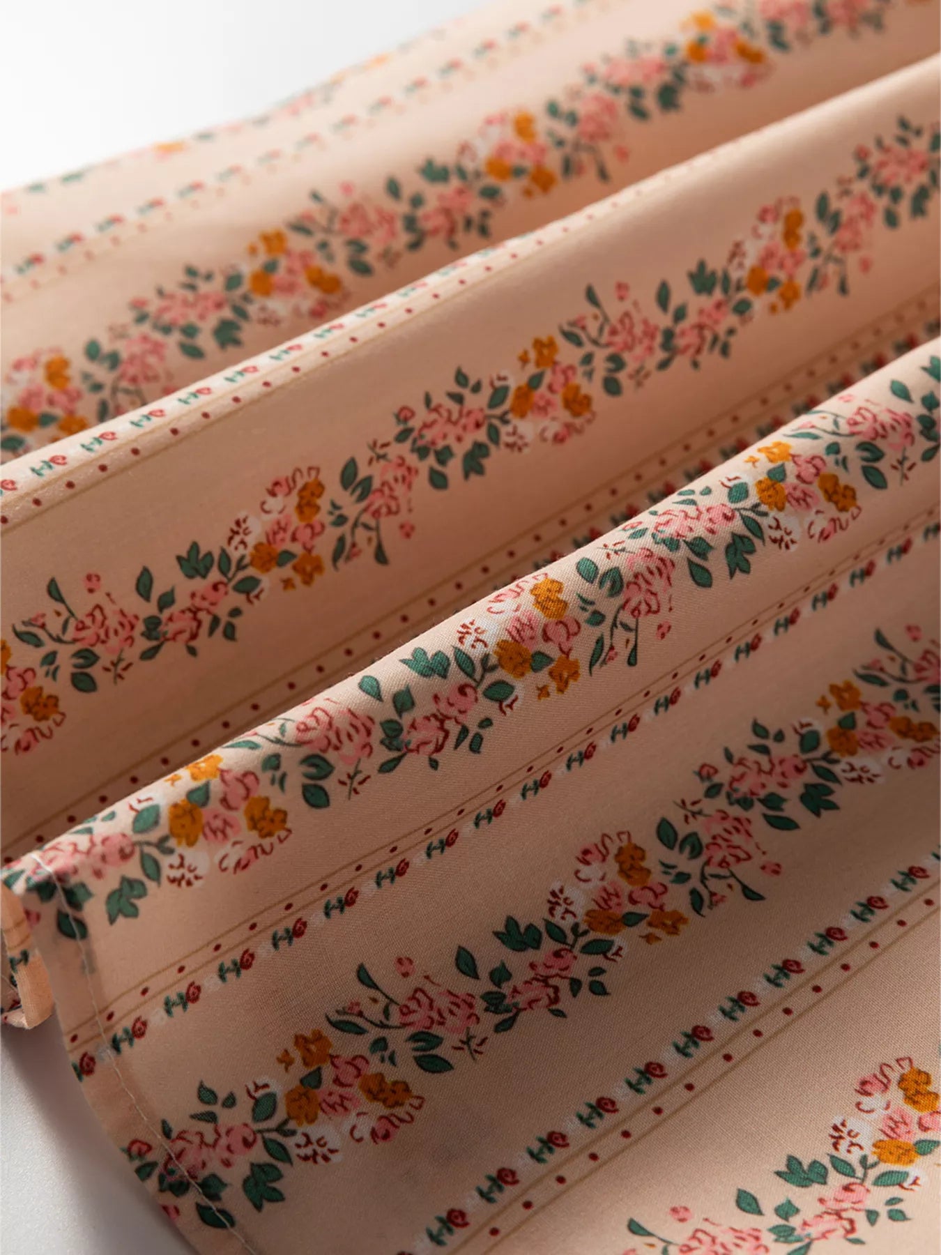 Sarah Express Women's Floral Print Bow Lace Long Sleeve Mini Dress - Romantic Loose Fit