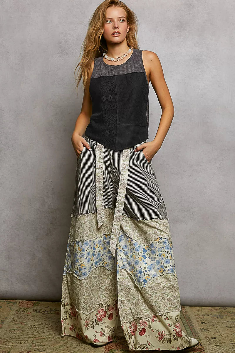 Sarah Express Ribbed Cropped Tank Top with Lace Detail - Round Neck Sleeveless Crop Top