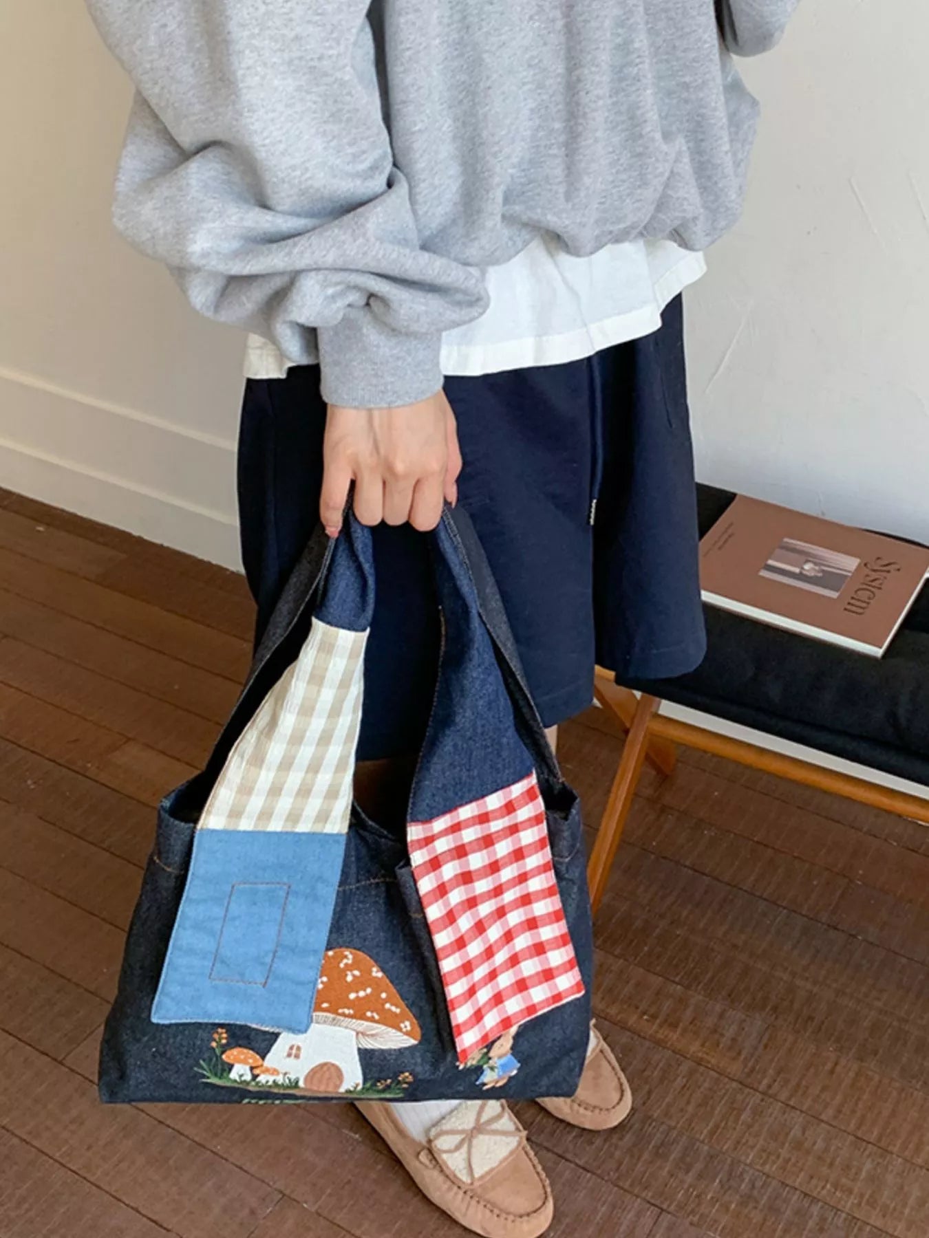 Sarah Express Women's Mushroom Corduroy Tote Bag