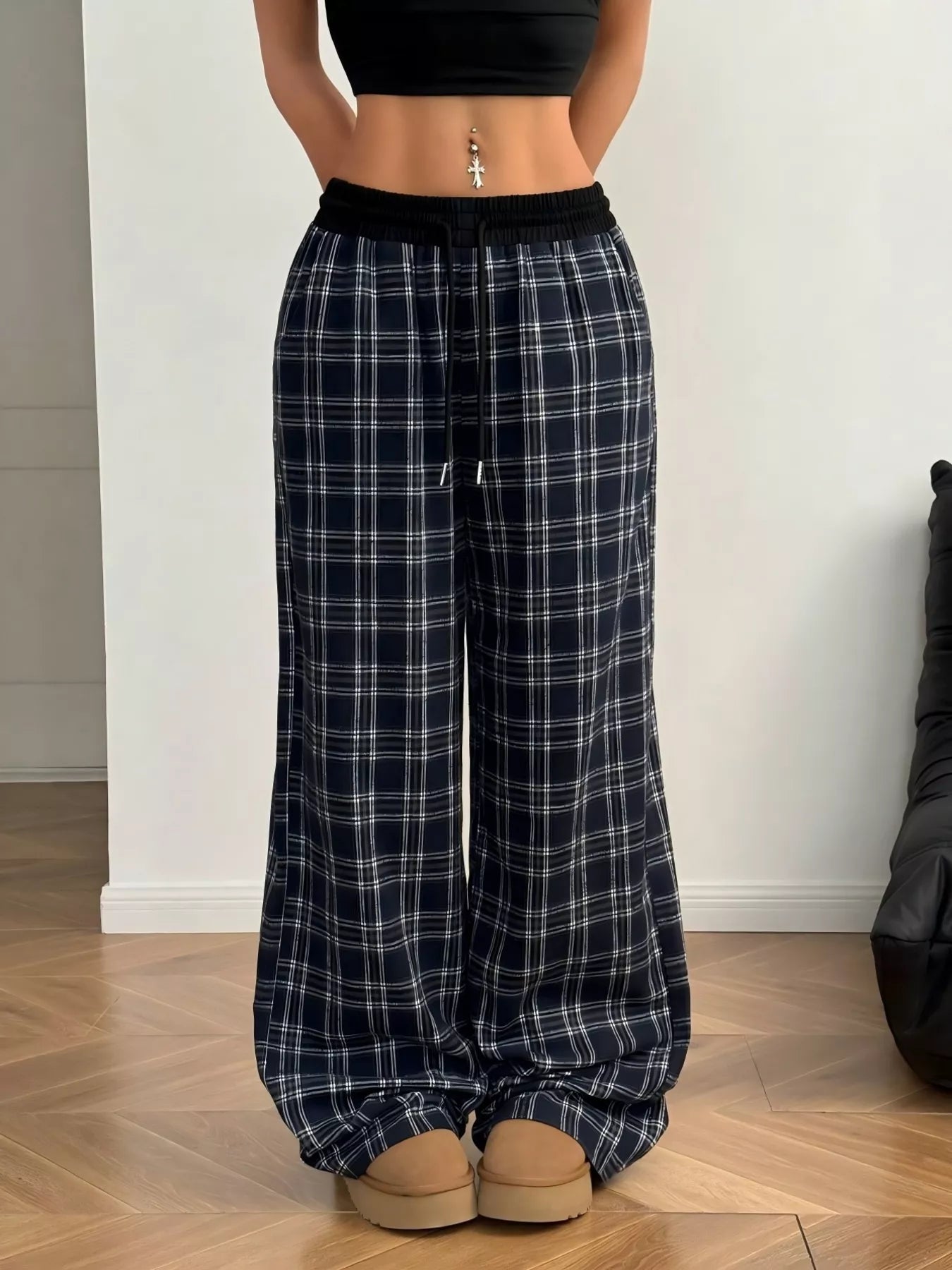 Sarah Express Women's Plaid Wide Leg Pants with Drawstring and Pockets Black