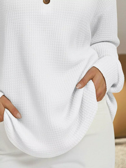 Sarah Express Women's Waffle Knit V-Neck T-Shirt Plus Size