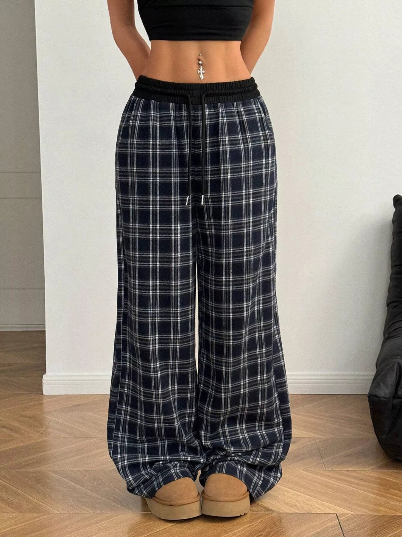 Sarah Express Women's Plaid Wide-Leg Pants with Elastic Waistband Navy