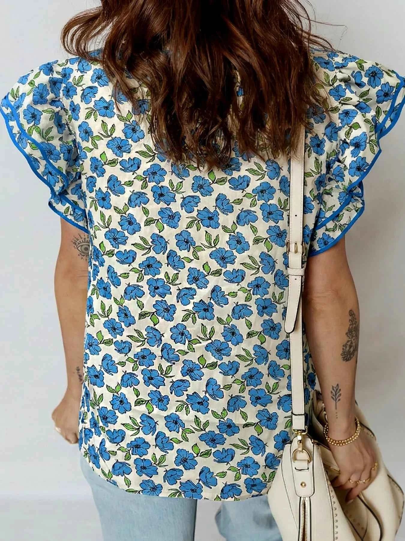 Sarah Express Women's Tiered Flutter Sleeve Pleated Floral Blouse